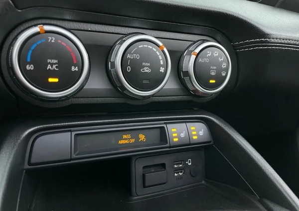 Mazda MX-5 cena 94000 przebieg: 58950, rok produkcji 2021 z Lublin małe 704